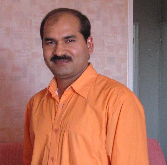 Dr. Akhilesh Tiwari